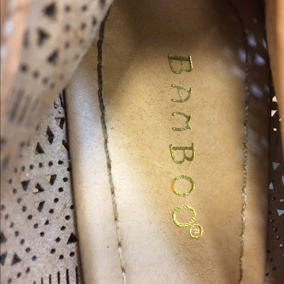 Tan flats - Picture 4 of 5